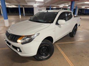 Foto 2 - Mitsubishi L200 Triton Sport GL 2.4 Turbo Diesel 4x4