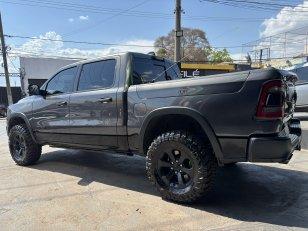 Foto 4 - RAM 1500 Rebel 5.7 V8 Gasolina 4x4