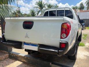 Foto 6 - Mitsubishi L200 Triton GL 3.2 Turbo Diesel 4x4