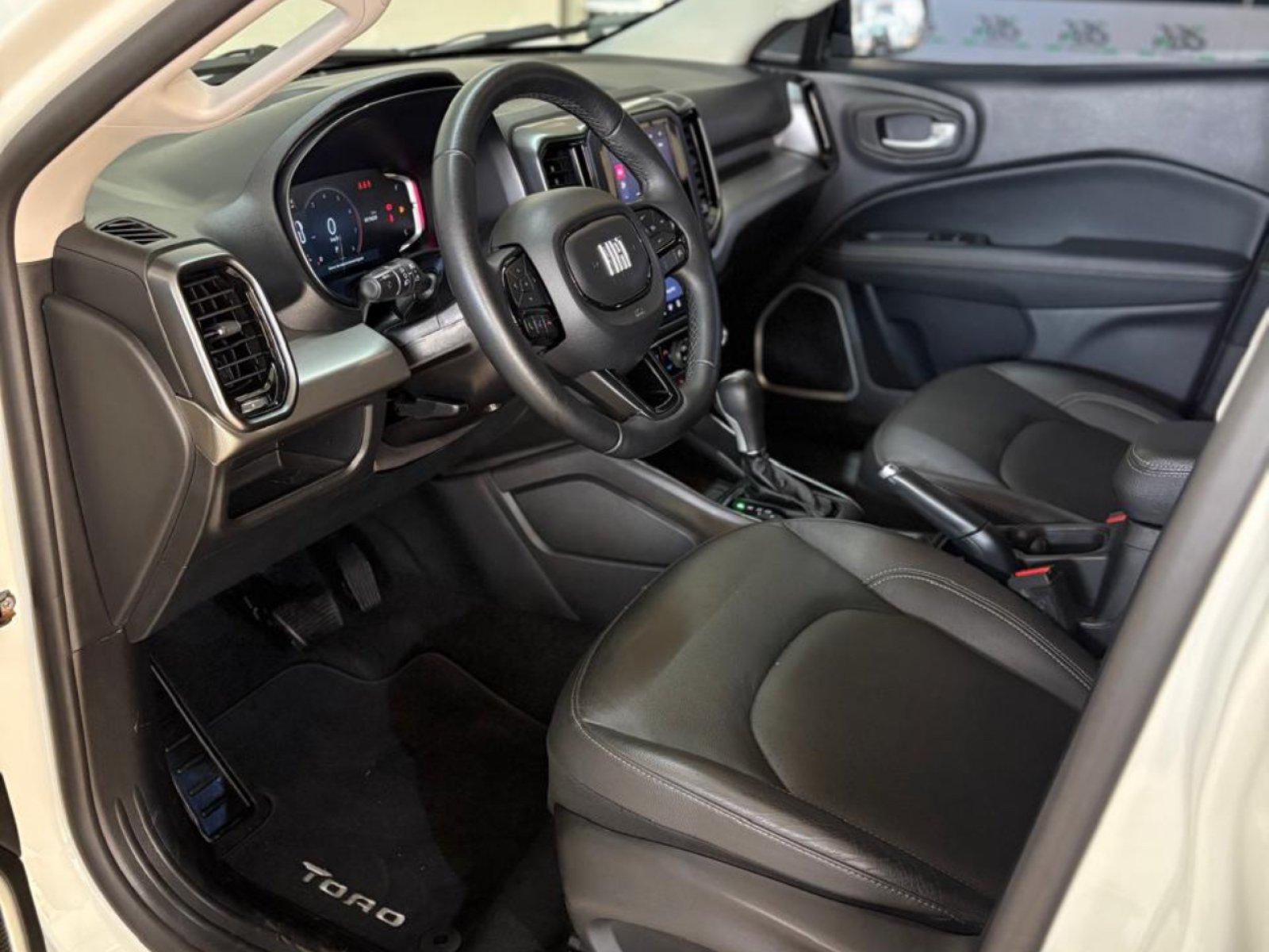 Foto 4 - Fiat Toro Volcano 270 1.3 Turbo