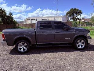 Foto 4 - RAM Classic Laramie 5.7 V8 Gasolina 4x4