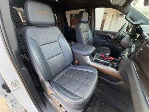 Foto 8 - Chevrolet Silverado 1500 High Country 5.3 V8 Gasolina 4x4