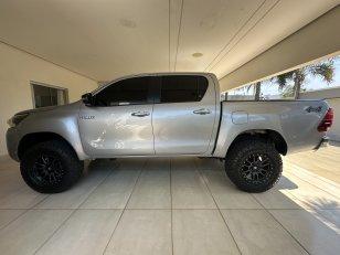 Foto 7 - Toyota Hilux SR 2.8 Turbo Diesel 4x4