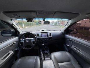 Foto 6 - Toyota Hilux STD 3.0 Turbo Diesel 4x4