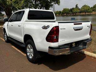 Foto 6 - Toyota Hilux SRV 2.8 Turbo Diesel 4x4