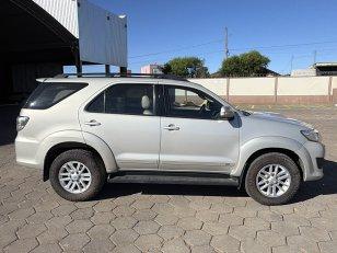 Foto 1 - Toyota Hilux SW4 3.0 Turbo Diesel 4x4