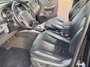 Foto 4 - Mitsubishi L200 Triton Sport HPE-S 2.4 Turbo Diesel 4x4