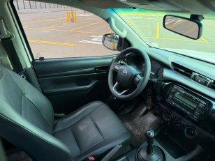 Foto 7 - Toyota Hilux STD 2.8 Turbo Diesel 4x4