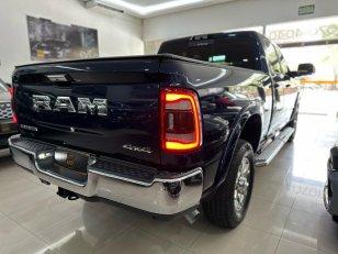 Foto 5 - RAM 3500 Laramie 6.7 Turbo Diesel 4x4