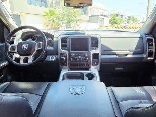 Foto 8 - RAM Classic Laramie 5.7 V8 Gasolina 4x4