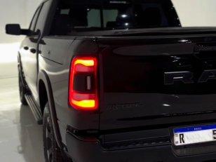 Foto 7 - RAM 1500 Rebel 5.7 V8 Gasolina 4x4