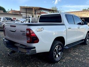 Foto 4 - Toyota Hilux SRX 2.8 Turbo Diesel 4x4