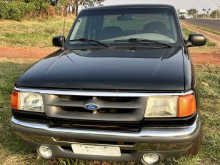 Foto 9 - Ford Ranger STX 4.0 V6 Gasolina 4x2 C.E