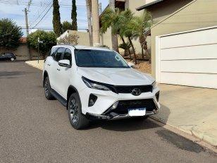 Foto 2 - Toyota Hilux SW4 SRX Platinum 2.8 Turbo Diesel 4x4