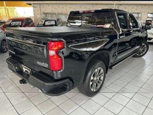 Foto 3 - Chevrolet Silverado 1500 High Country 5.3 V8 Gasolina 4x4