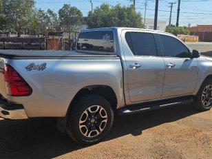 Foto 4 - Toyota Hilux SRV D4-D 2.8 Turbo Diesel 4x4