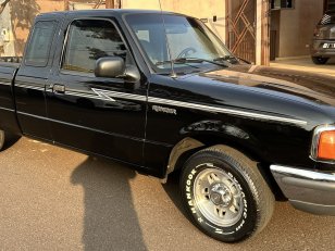 Foto 6 - Ford Ranger STX 4.0 V6 Gasolina 4x2 C.E