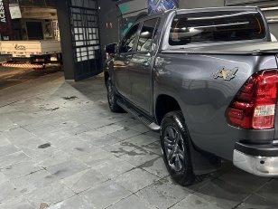Foto 6 - Toyota Hilux SR 2.8 Turbo Diesel 4x4