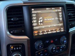 Foto 7 - RAM 1500 Limited 5.7 V8 Gasolina 4x4