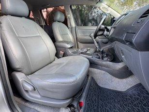 Foto 7 - Toyota Hilux STD 3.0 Turbo Diesel 4x4