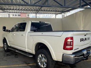 Foto 2 - RAM 3500 Laramie 6.7 Turbo Diesel 4x4
