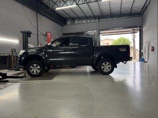 Foto 2 - Toyota Hilux SRV 3.0 Turbo Diesel 4x2