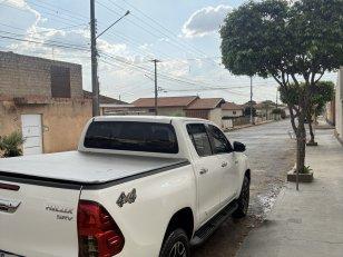 Foto 2 - Toyota Hilux SRV 2.8 Turbo Diesel 4x4