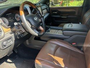 Foto 5 - RAM 3500 Longhorn Limited 6.7 Turbo Diesel 4x4