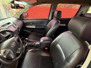 Foto 9 - Toyota Hilux SRV 3.0 Turbo Diesel 4x4