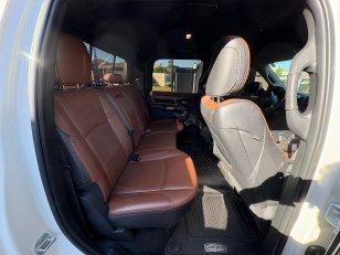 Foto 9 - RAM 3500 Longhorn Limited 6.7 Turbo Diesel 4x4
