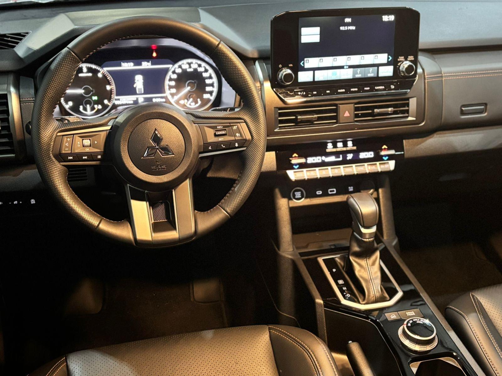 Foto 6 - Mitsubishi Triton Katana 2.4 Bi-Turbo Diesel 4x4