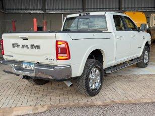 Foto 2 - RAM 3500 Laramie 6.7 Turbo Diesel 4x4