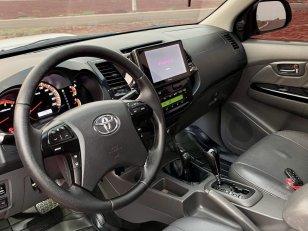 Foto 4 - Toyota Hilux SRV 3.0 Turbo Diesel 4x4