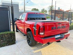 Foto 5 - RAM 1500 Sport R/T 5.7 V8 Gasolina