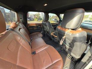 Foto 8 - RAM 3500 Longhorn Limited 6.7 Turbo Diesel 4x4