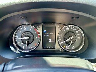 Foto 10 - Toyota Hilux SRX 2.8 Turbo Diesel 4x4