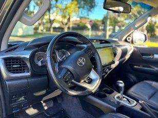 Foto 5 - Toyota Hilux SRX 2.8 Turbo Diesel 4x4