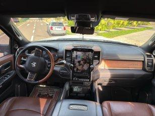 Foto 10 - RAM 3500 Longhorn Limited 6.7 Turbo Diesel 4x4