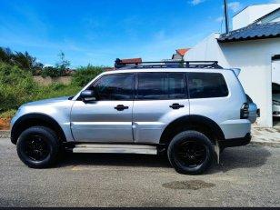 Foto 2 - Mitsubishi Pajero Full GLS 3.2TDi 16v 4x4