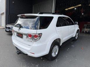 Foto 4 - Toyota Hilux SW4 SRV 3.0 Turbo Diesel 4x4