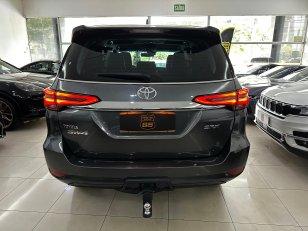 Foto 6 - Toyota Hilux SW4 SRX 2.8 Turbo Diesel 4x4