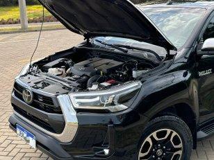 Foto 8 - Toyota Hilux SRX 2.8 Turbo Diesel 4x4