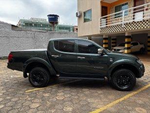 Foto 2 - Mitsubishi L200 Triton HPE 3.2 Turbo Diesel 4x4