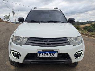 Foto 2 - Mitsubishi L200 Triton HPE 3.5 V6 24v 4x4