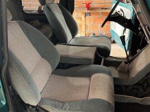 Foto 5 - Ford F1000 3.9 Diesel