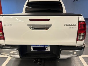 Foto 7 - Toyota Hilux SRX 2.8 Turbo Diesel 4x4