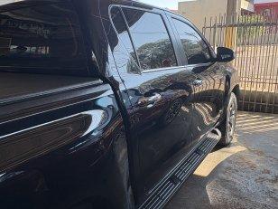 Foto 9 - Toyota Hilux SRX 2.8 Turbo Diesel 4x4