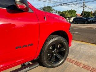 Foto 10 - RAM 1500 Sport R/T 5.7 V8 Gasolina