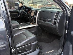 Foto 1 - RAM 2500 Laramie 6.7 Turbo Diesel 4x4