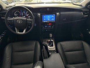 Foto 8 - Toyota Hilux SW4 SRX Platinum 2.8 Turbo Diesel 4x4